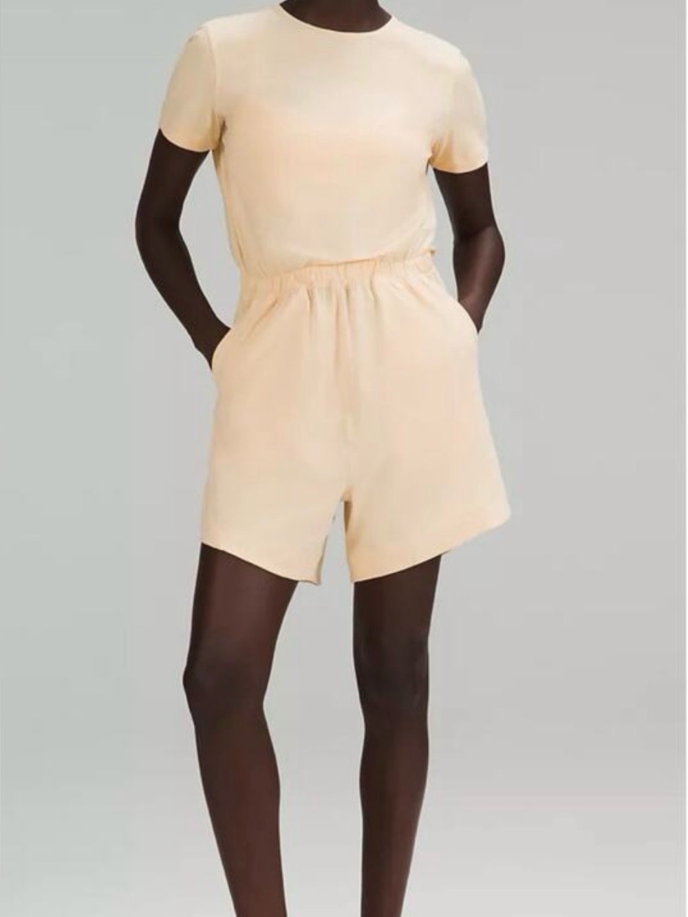Lululemon Lightweight High-Neck Romper Prosecco Lightweight Women's 4